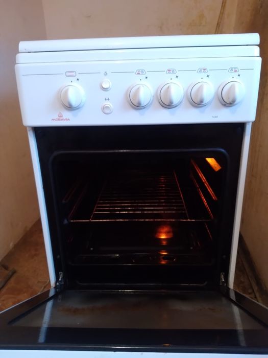 Газ плита сатилады жасап тур