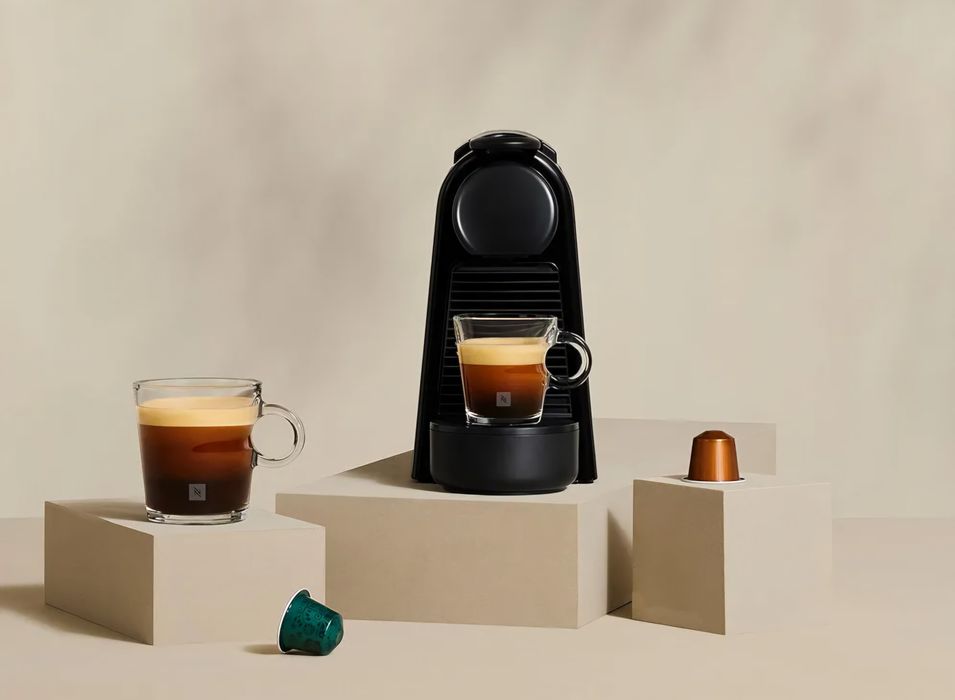 De'Longhi Nespresso Essenza Mini EN85,капсули,19бара,1260W,0,6л