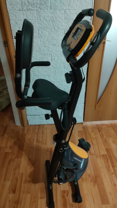 Велотренажёр в отличном состоянии