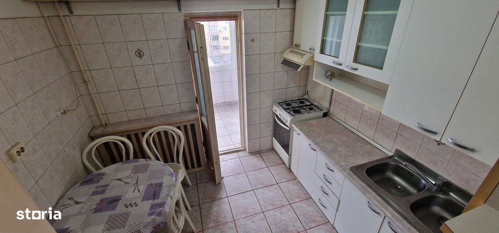 Apartament doua camere decomandate, zona gara.