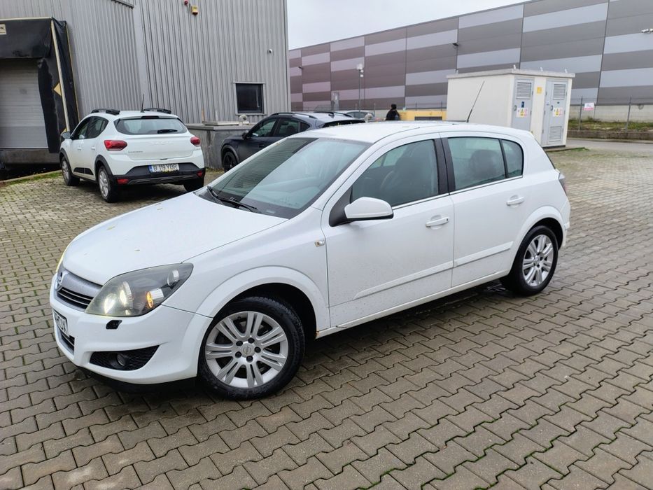 Opel Astra H  2009  1.6 benzina 116CP