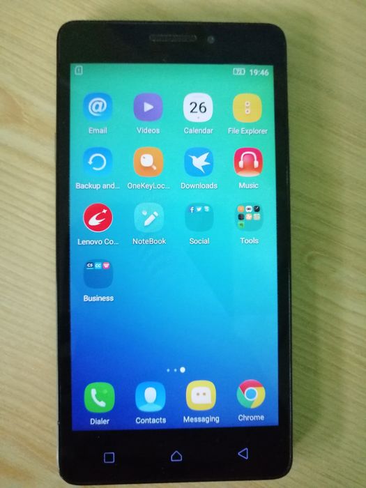 Телефон Lenovo P1ma40