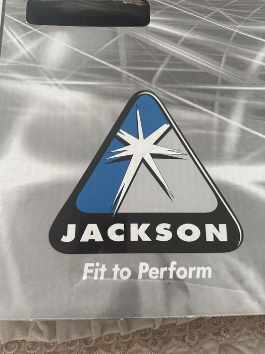 Продается профессиональные коньки jackson 36 размер