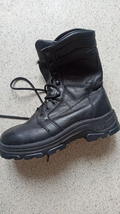 Берцы кожаные зимние  качественные