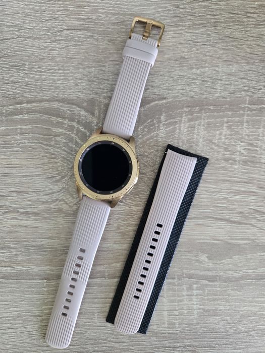Часовник Galaxy Watch 4