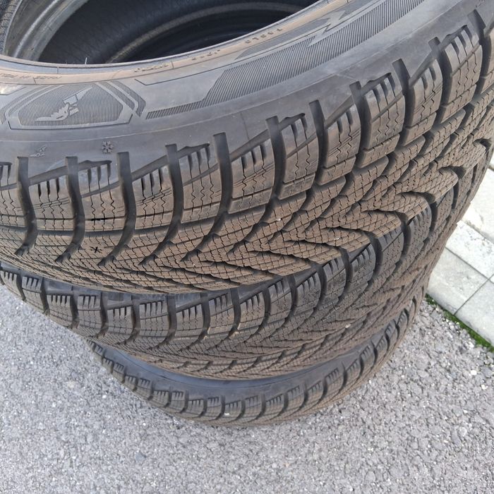 Anvelope de iarna Goodyear 175/65/R17