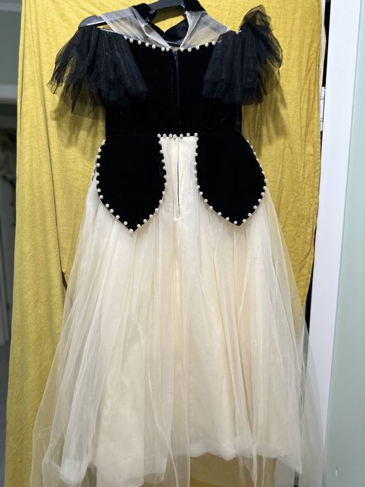 Платье нарядное для  девочки