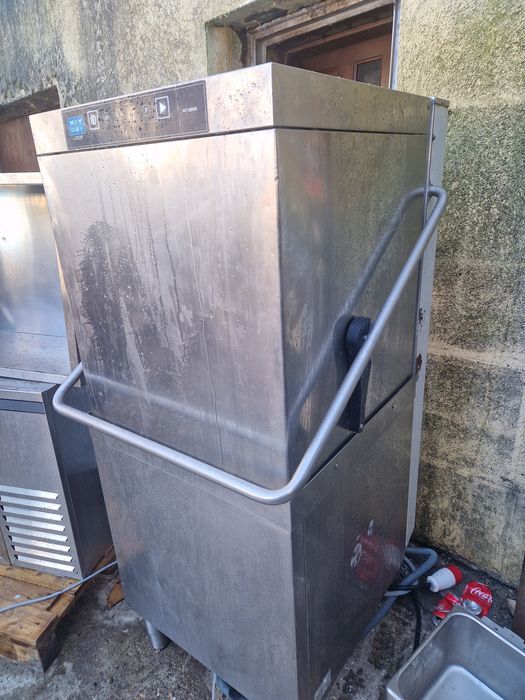 Mașina spălat vase cu sau fara capota, ciclu scurt, 2 min, la 220v sau