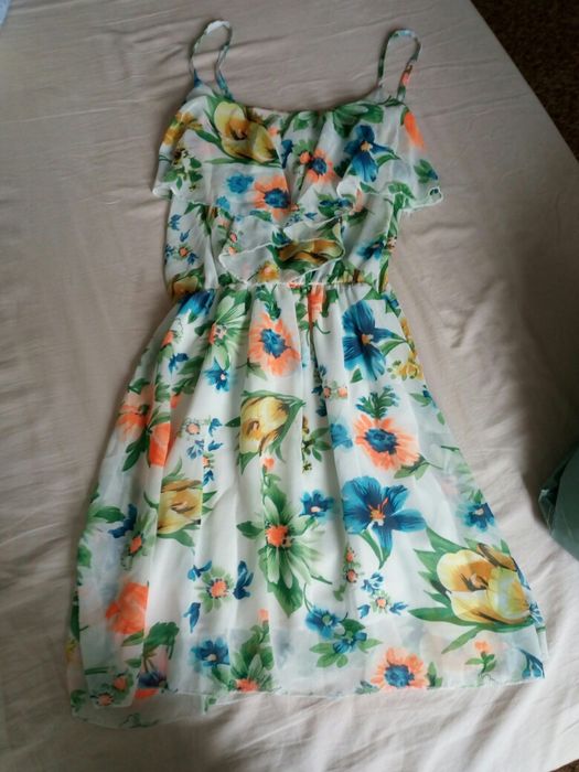 Красиви рокли 5 модела