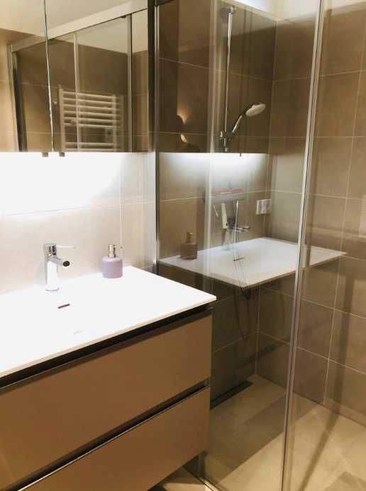 Дава се под наем Двустаен апартамент в Пловдив, Изгрев - 65 кв.м за 306 € - Снимка #2