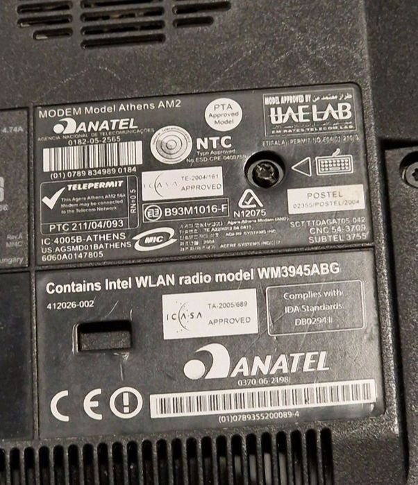 Laptop fara alimentator