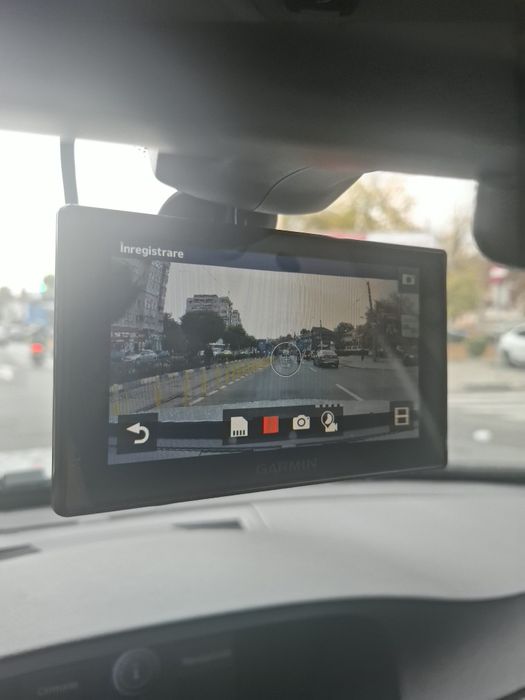 GPS Garmin cu CAMERA auto
