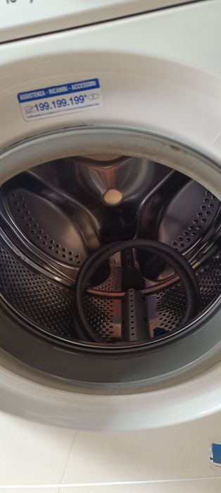 Продавам пералня