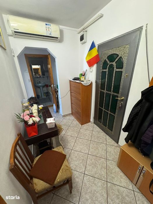 Vand apartament 2 camere Crihala, centrala gaz