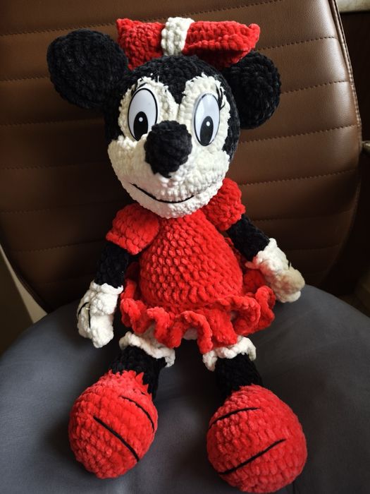 Ръчно изработена детска играчка Мики Маус