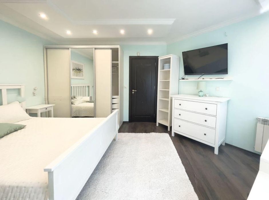 Дава се под наем Тристаен апартамент в София, Дианабад - 140 кв.м за 1099 € - Снимка #7