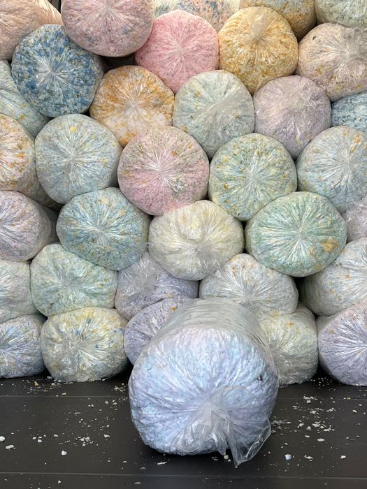 Разпродажба нарязан дунапрен парчета пълнеж възглавници барбарон