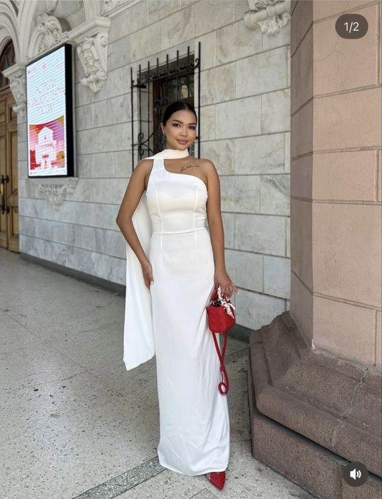 Новое платье размер S