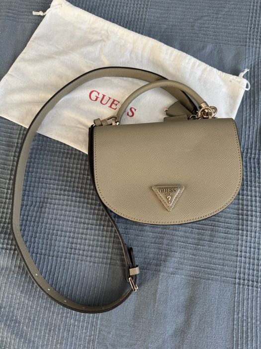 Чанта Guess GIZELE