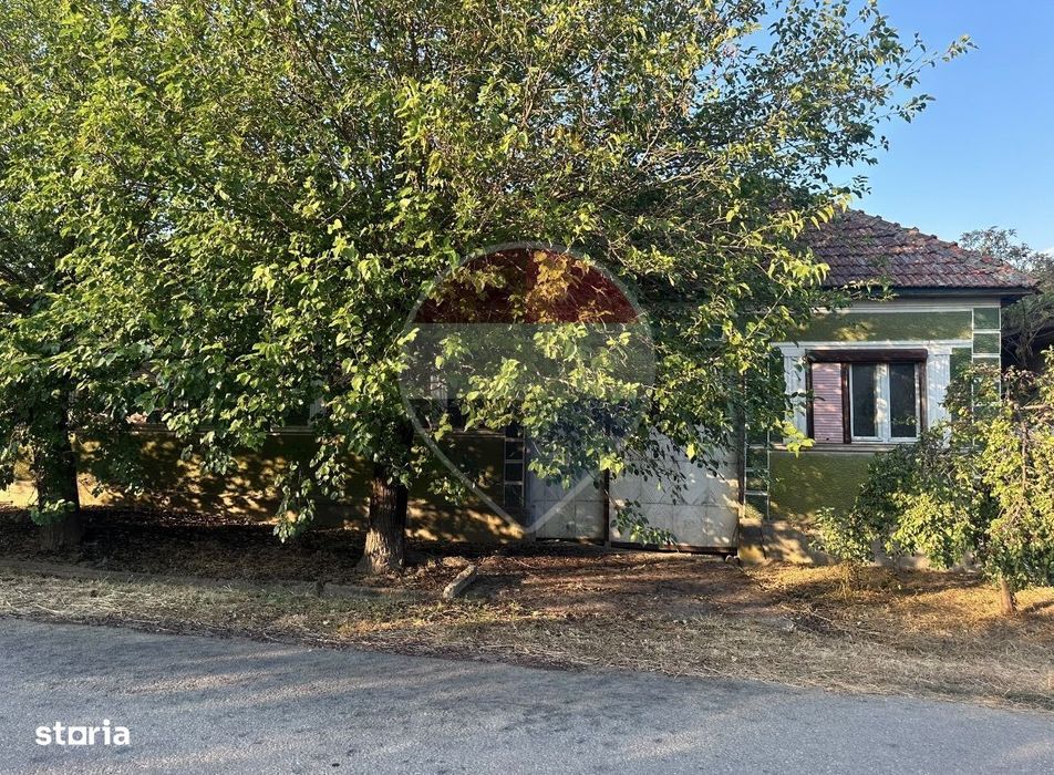 Casă / Vilă cu 3 camere de vânzare