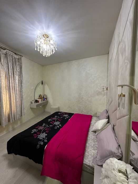 Sotiladi srochno Olmazor taxtapul hovli ful

3/1/1.

Площадь: 112 м² 8