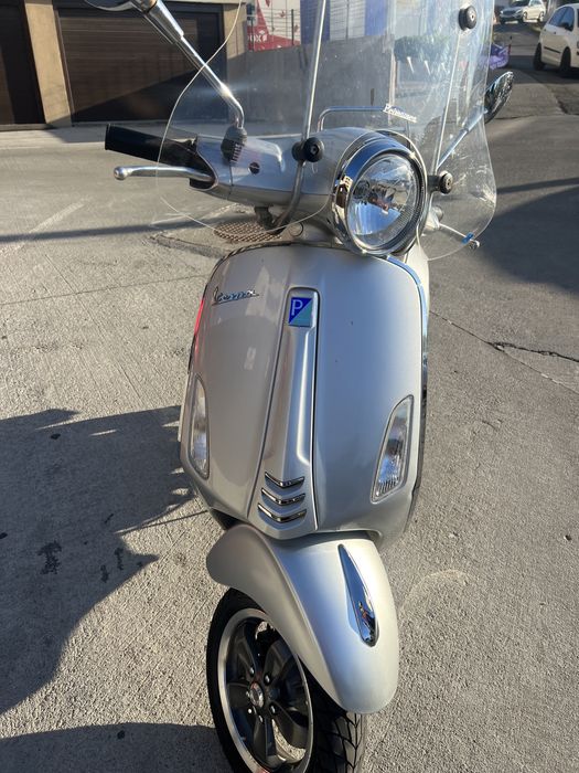 Piaggio Vespa Primavera