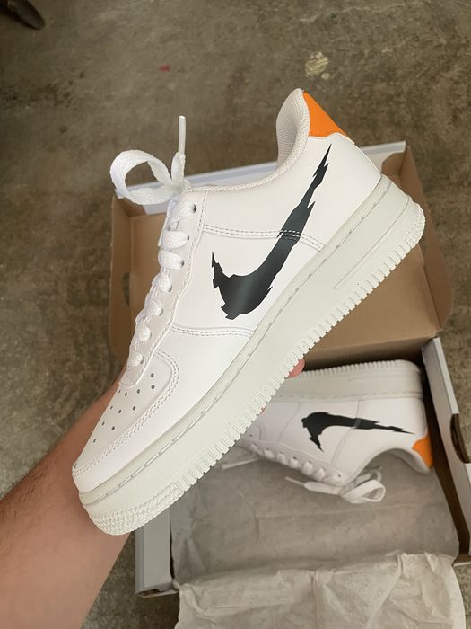 Air Force 1 Glitch Swoosh