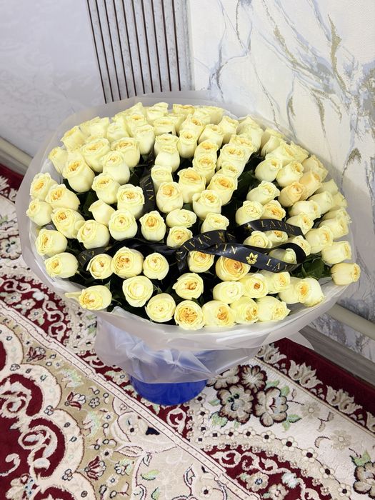 Цветы.