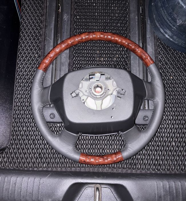 Продам руль тойота