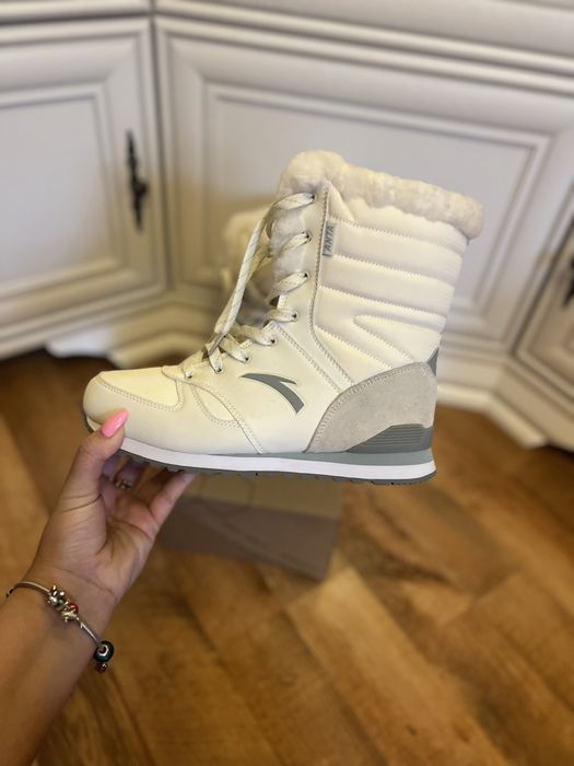 Продам (сапоги) сноубутсы Anta