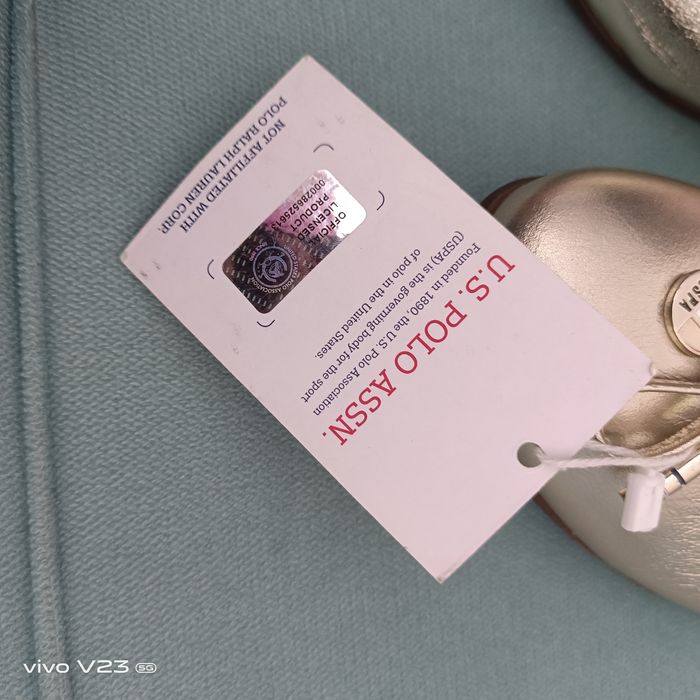 Срочно продам обувь новый размер 36