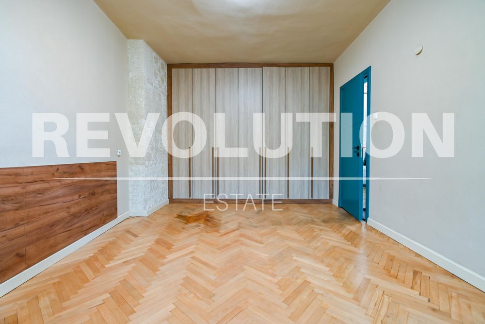 Дава се под наем Двустаен апартамент в София, Център - 86 кв.м за 950 € - Снимка #4