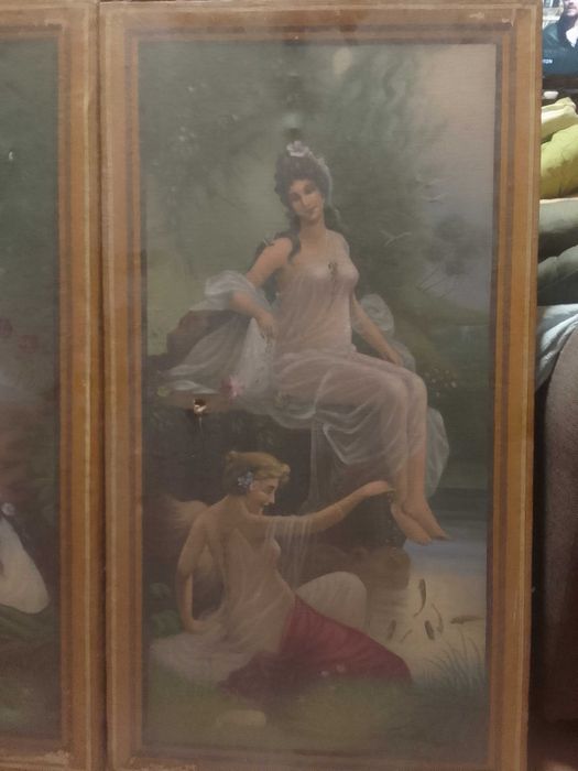 Продаю картины старинные