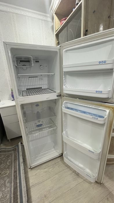 Продам холодильник LG рабочий