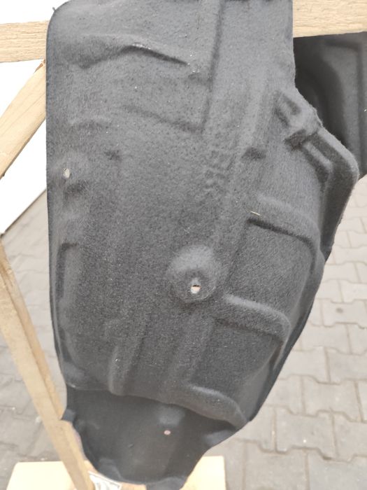 Задний подкрылки Камри 40