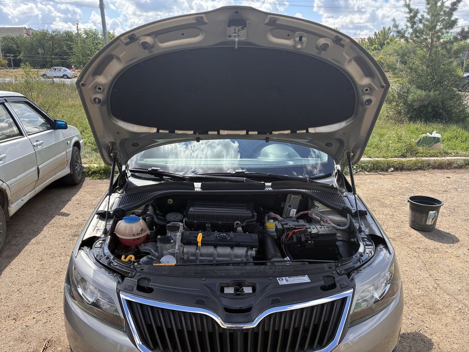 Skoda Rapid 1.6 механика
