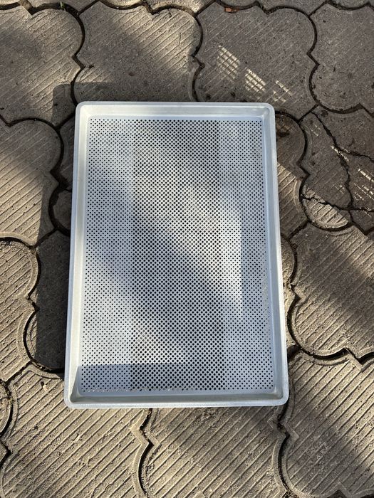 Поднос алюминиевые перфорированные 60x90cm. Производитель Корея оригин