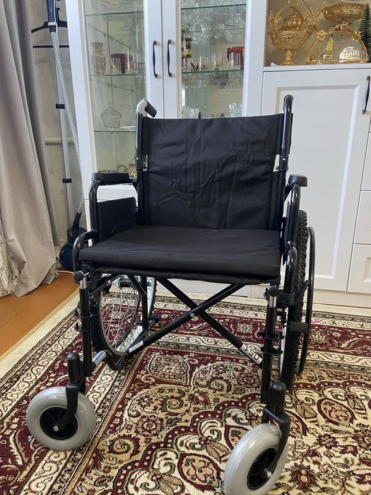 Инвалидная коляска