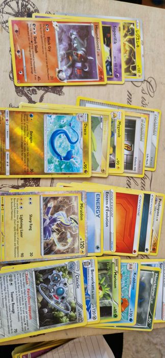 Pokemon Lot 70 Cartes Pokemon TCG - Cărți Vintage 2009 + Ediții Speciale (Holo)