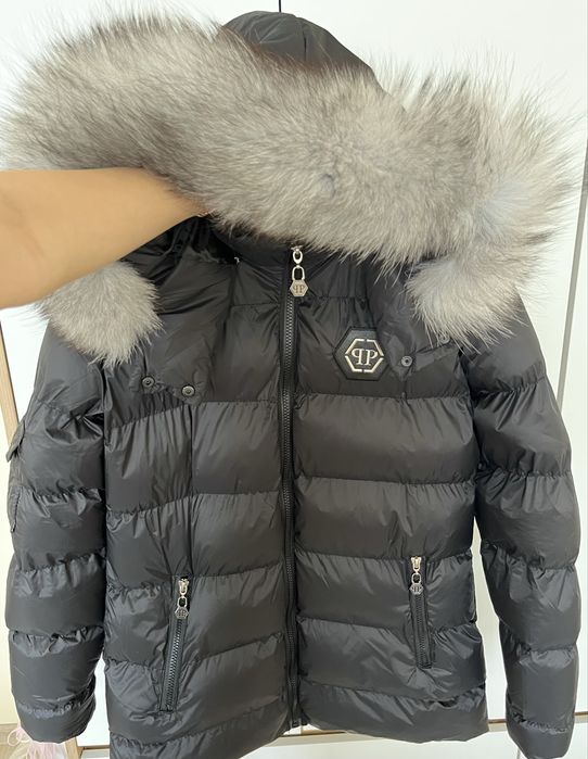 ЧИСТО НОВО Зимно яке Philipp Plein