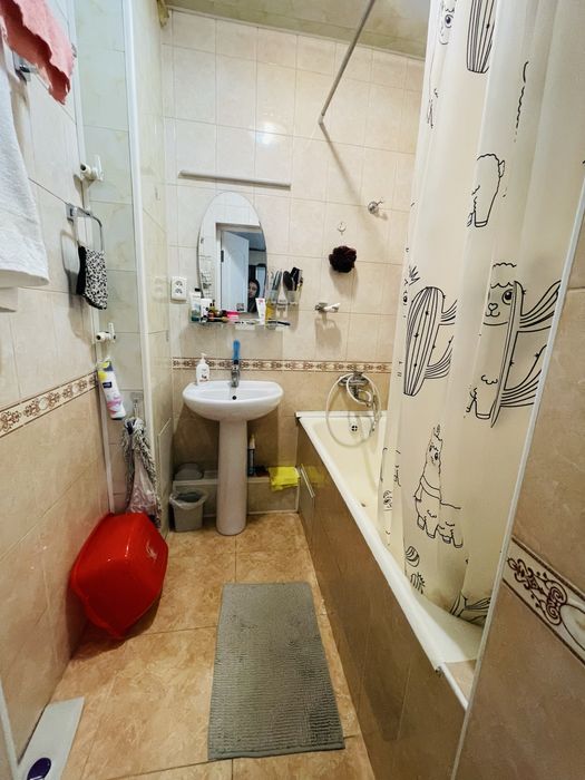 Бобура 2/7/9 мебель+техника 60квм