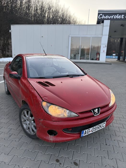 Vând Peugeot 206 cc