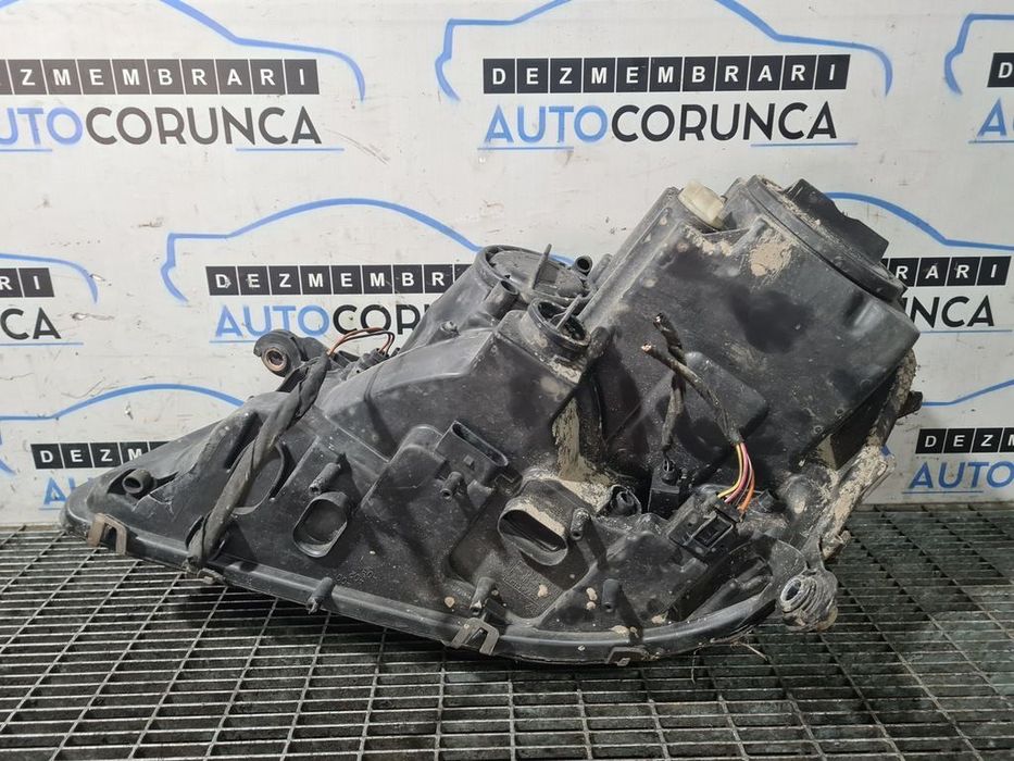 Far Dreapta Mercedes GL X164 2006 - 2008 SUV 4 Usi (1266) Cu lupă