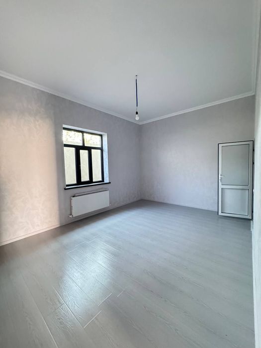 Уй сотилади, узумзар махалласида жойлашган