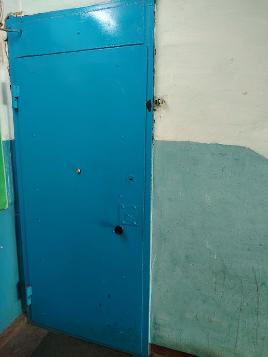 Продам 2 комнатную квартиру студия