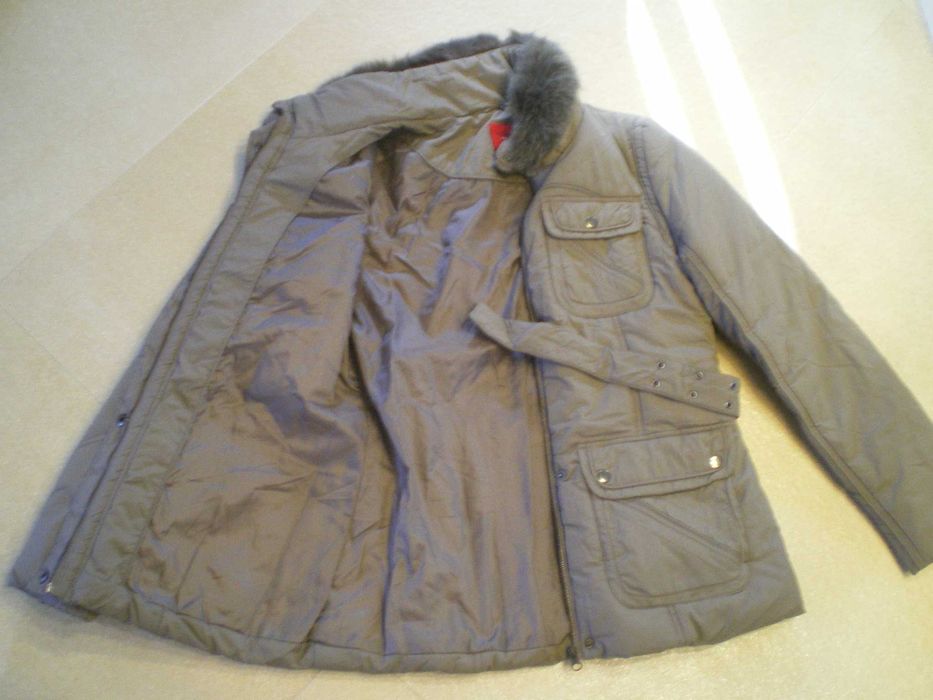 Geaca Vero Moda fas si blana vulpe la guler, noua