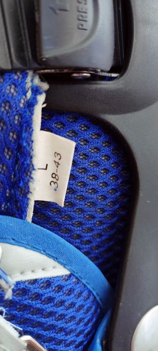 Ролик Сотилади .