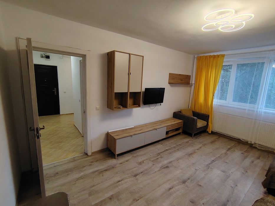 De inchiriat apartament 2 camere