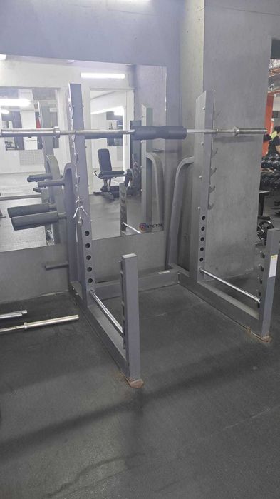 Стойка для приседа тренажер