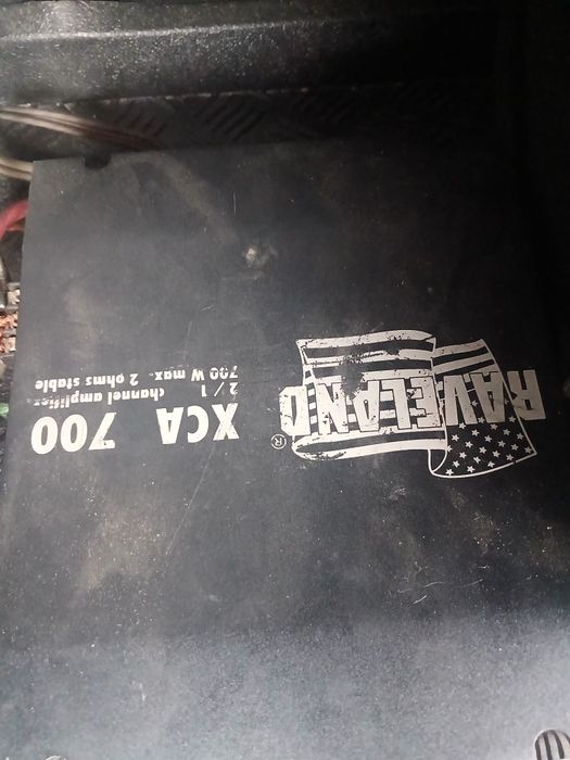 Subwoofer+Stație